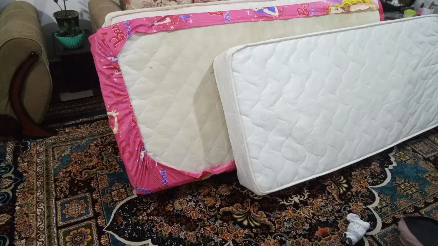 تشک|تخت و سرویس خواب|گرگان, |دیوار