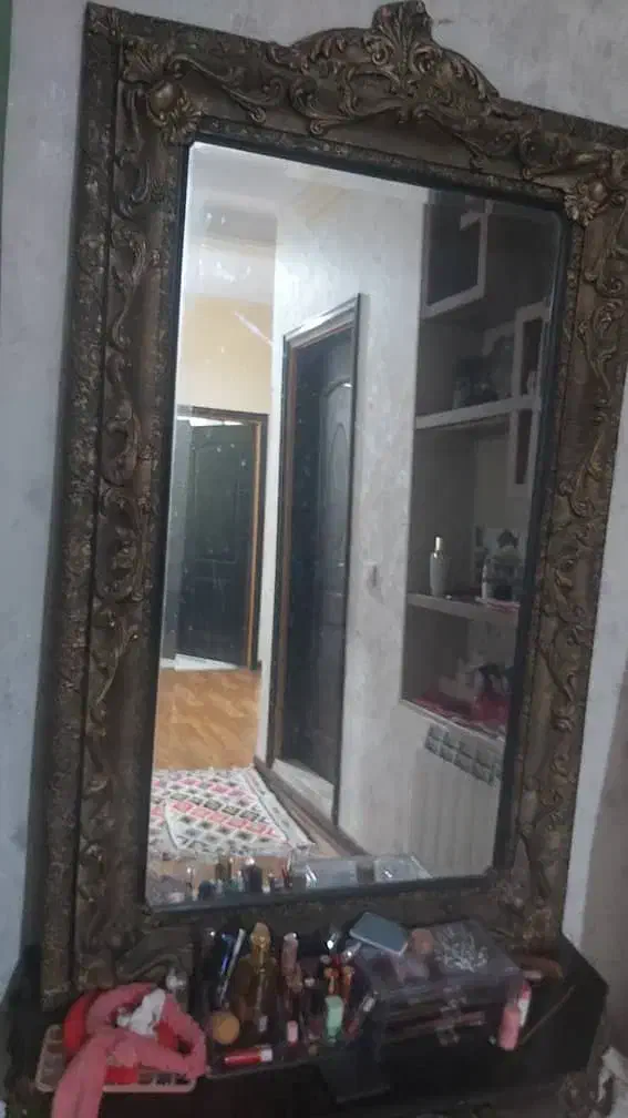 آینه قدی به همراه پایه|آینه|بابل, |دیوار