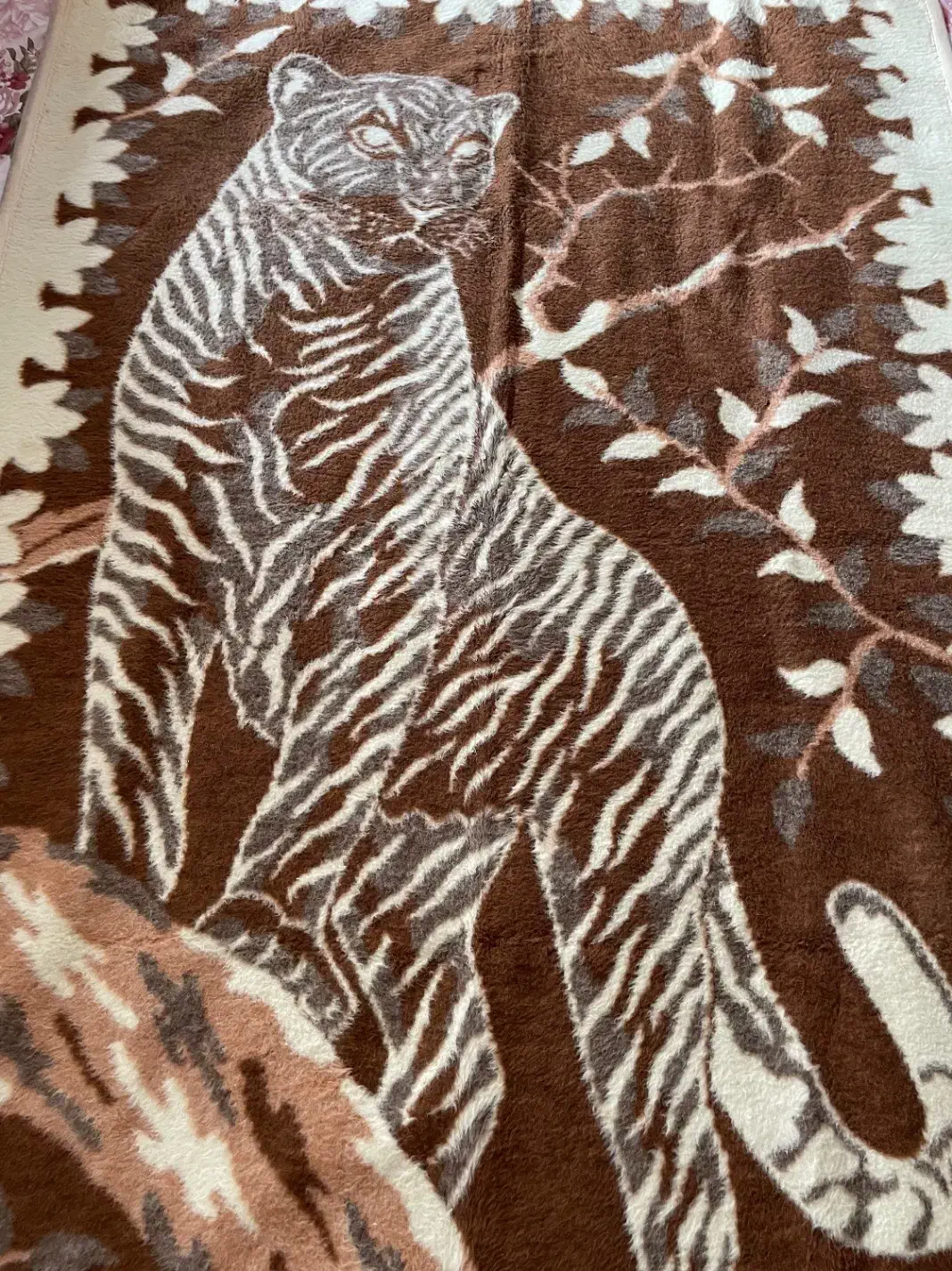 پتو طرح ببر قدیمی|رختخواب، بالش، پتو|تبریز, |دیوار