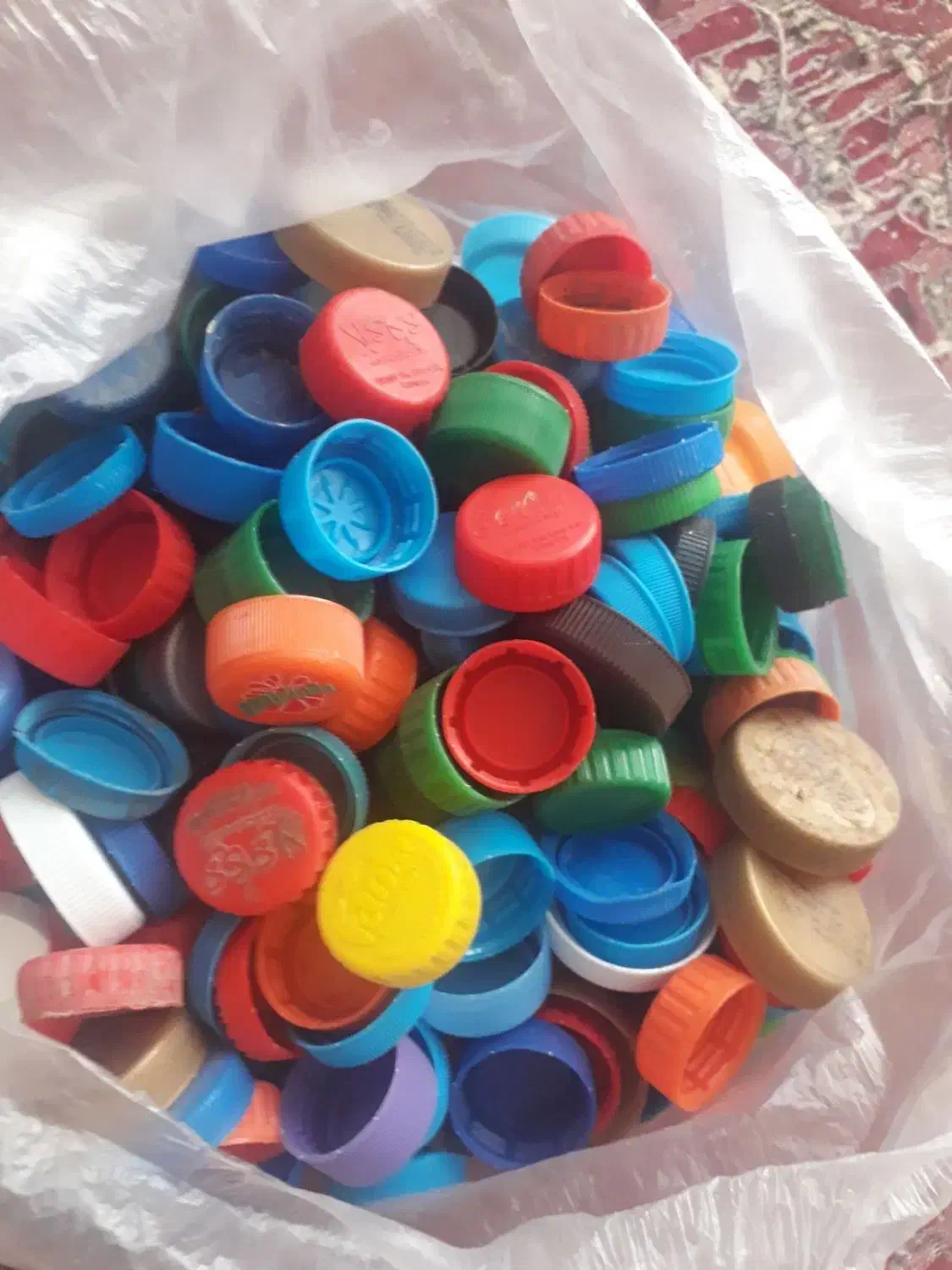 بطری یک ونیم|ظروف نگهدارنده، پلاستیکی، یکبارمصرف|مشهد, خواجه ربیع|دیوار