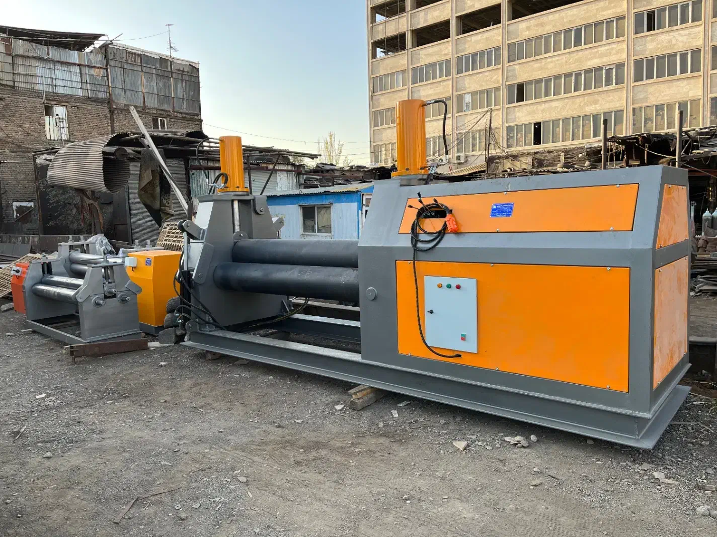 دنیای نورد دستگاه نورد ورق هیدرولیک|ماشینآلات صنعتی|تهران, شوش (باغ آذری)|دیوار