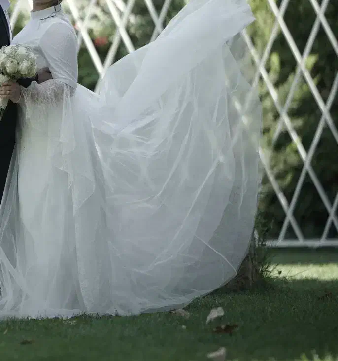 لباس عروس نامزدی (خاص)|لباس|اصفهان, شفق|دیوار