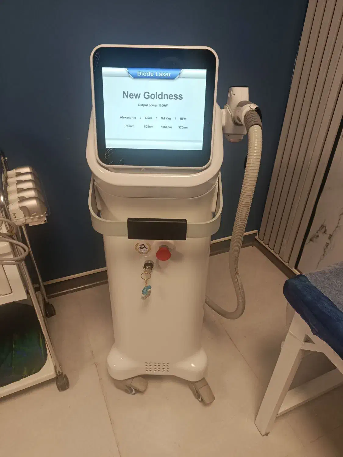 جشنواره لیزر موباآخرین و پیشرفته ترین دستگاه2025|خدمات آرایشگری و زیبایی|تبریز, |دیوار