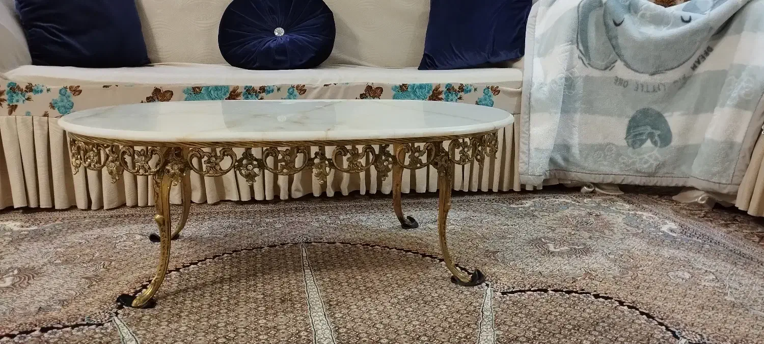 میز برنز|مبلمان خانگی و میز عسلی|خوی, |دیوار