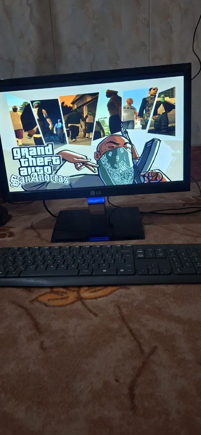 کامپیوتر الجی|رایانه رومیزی|جلین, |دیوار