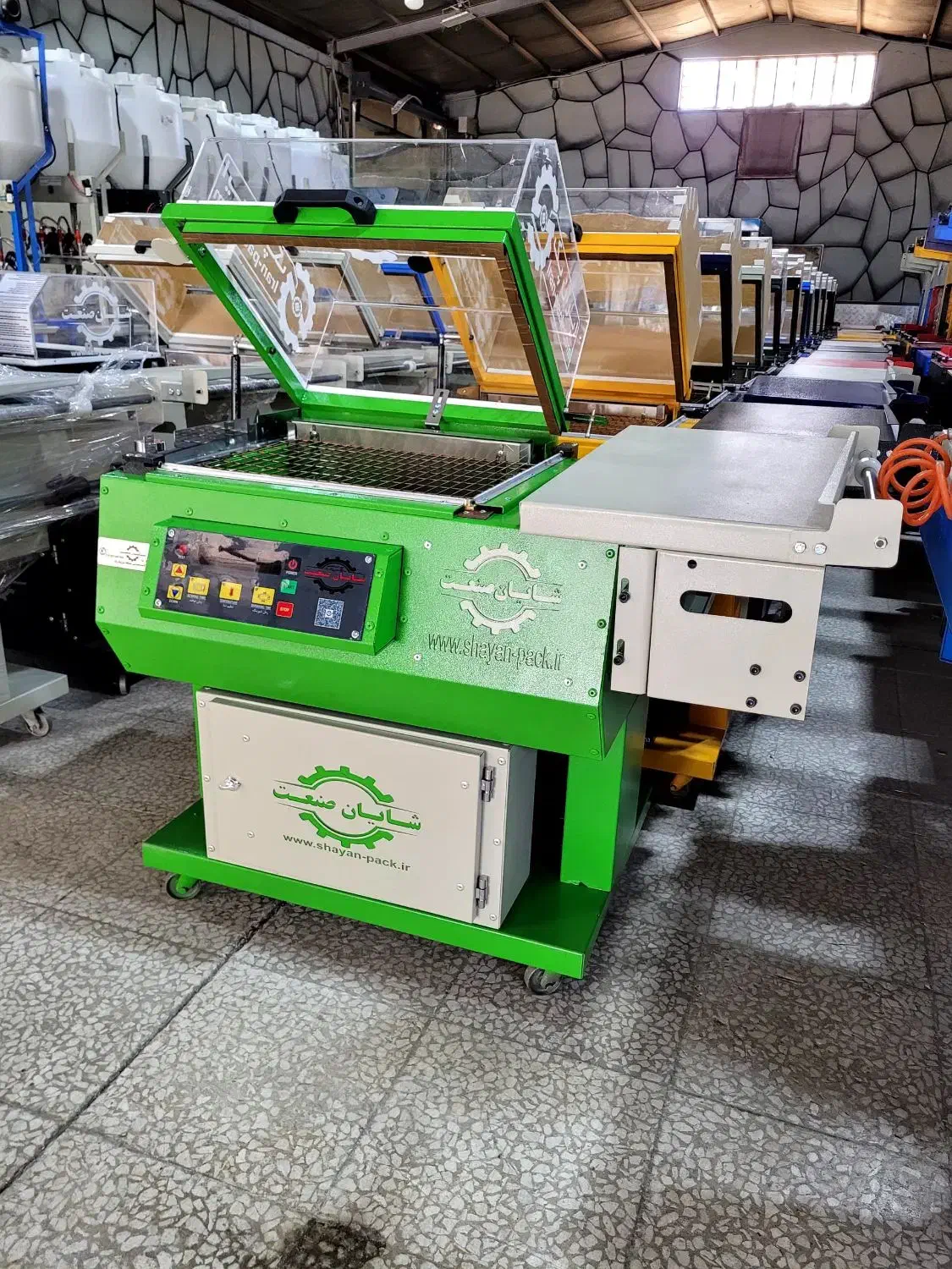 SREKOoRD44شهر کرد شیرینگ پک کابینیشهر کورد۹۹|ماشین‌آلات صنعتی|شهرکرد, |دیوار