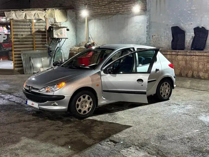 ۲۰۶ مدل ۸۵ تیپ ۳ نصف گلگیر رنگ|خودرو سواری و وانت|مشهد, وکیل‌آباد|دیوار