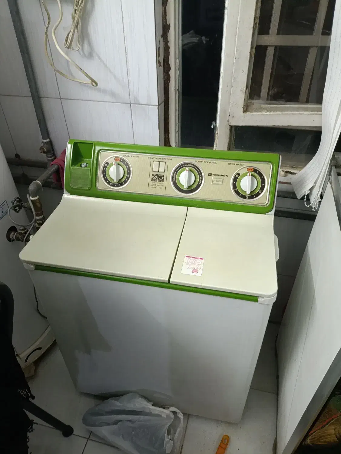 ماشین لباسشویی دوقلو|ماشین لباسشویی و خشک‌کن لباس|بروجرد, |دیوار