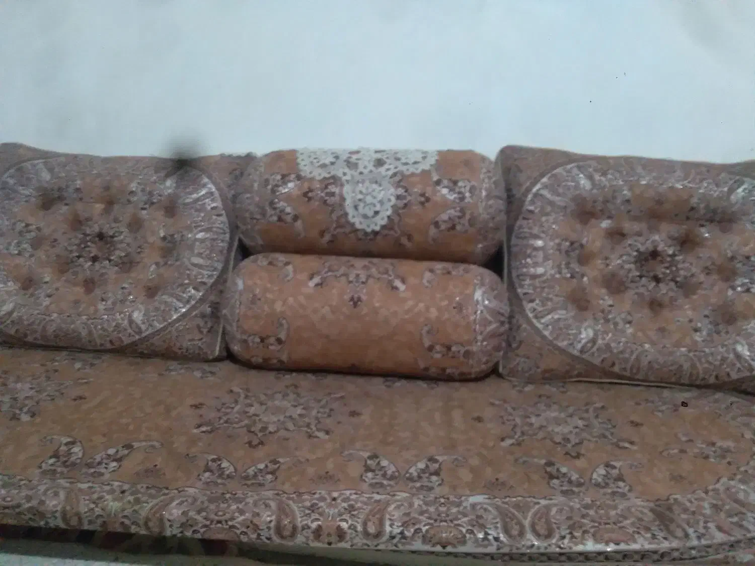 ست پشتی سنتی درحد نو|پشتی|بیرجند, |دیوار