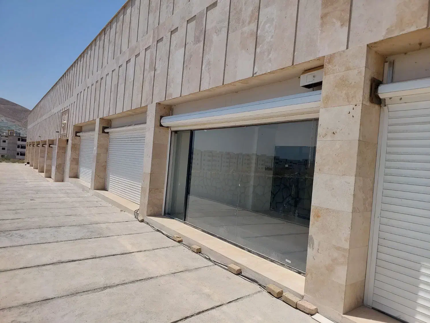 مغازه پردیس فاز 8|اجارهٔ مغازه و غرفه|پردیس, فاز ۸|دیوار