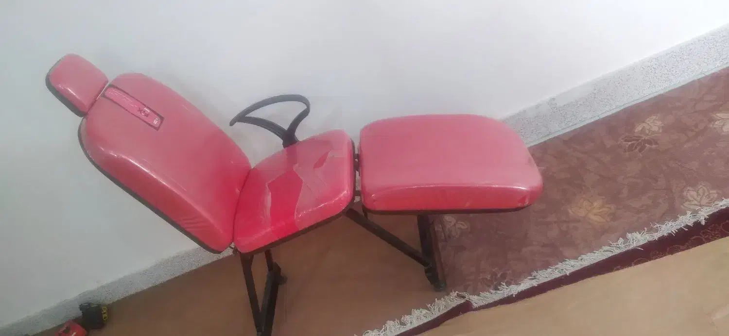 صندلی اصلاح|آرایشگاه و سالنهای زیبایی|مرند, |دیوار