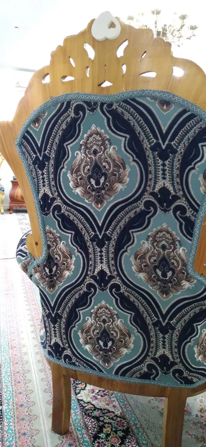 مبل استیل ۹ نفره همراه با میز و دو عسلی|مبلمان خانگی و میز عسلی|تهران, تختی|دیوار