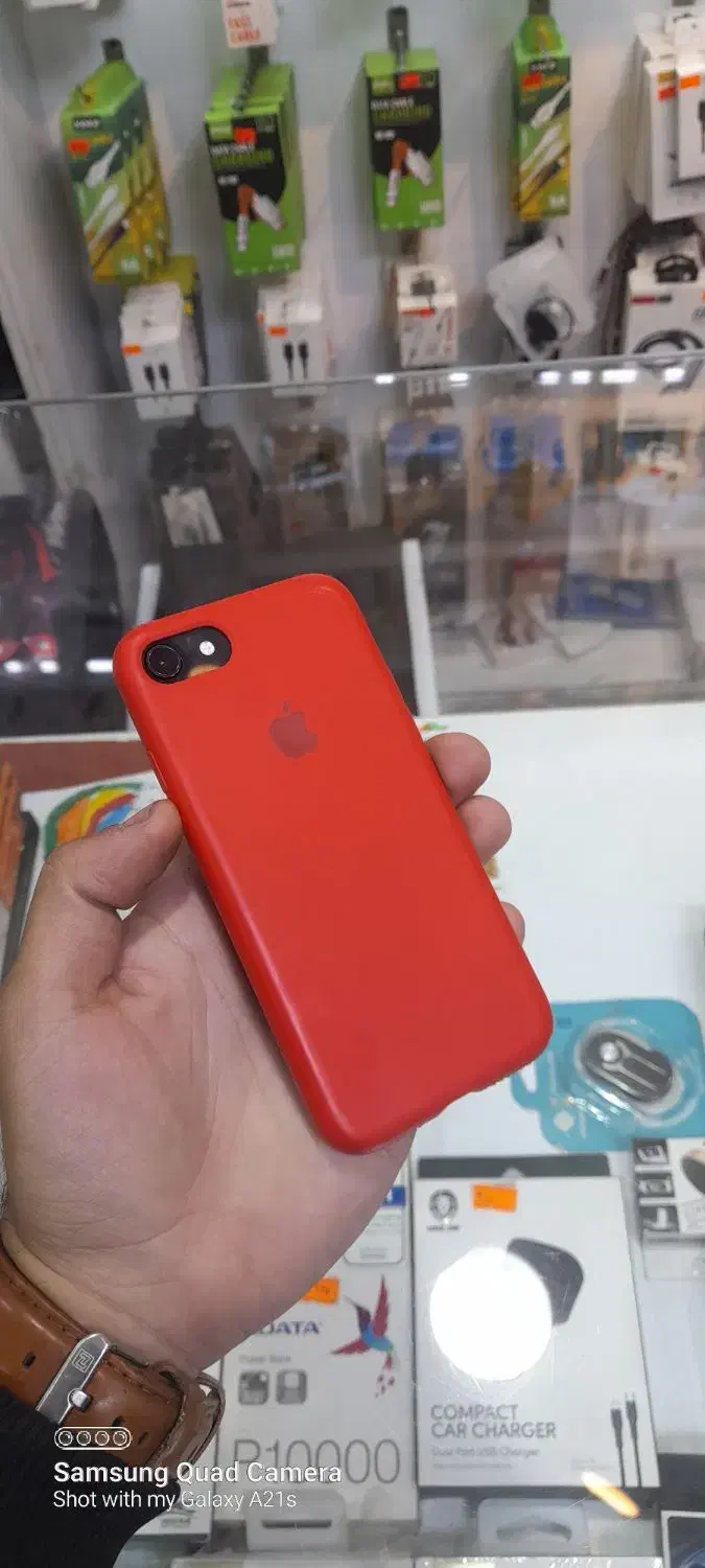 ایفون se 2020|موبایل|کرج, گلشهر|دیوار