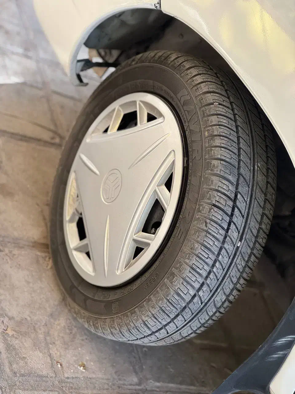 ۱۱۱ مدل۹۹|خودرو سواری و وانت|بم, |دیوار