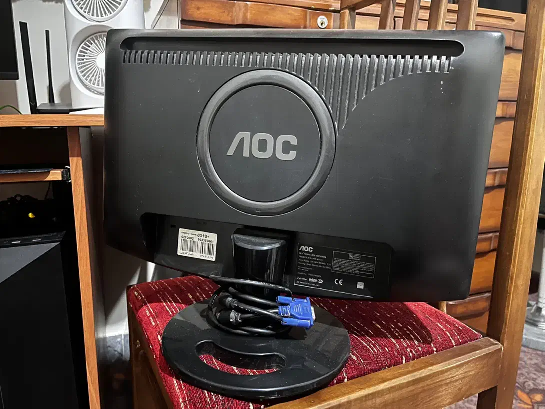 مانیتور ۱۸.۵ اینچی AOC|قطعات و لوازم جانبی رایانه|سمنان, |دیوار