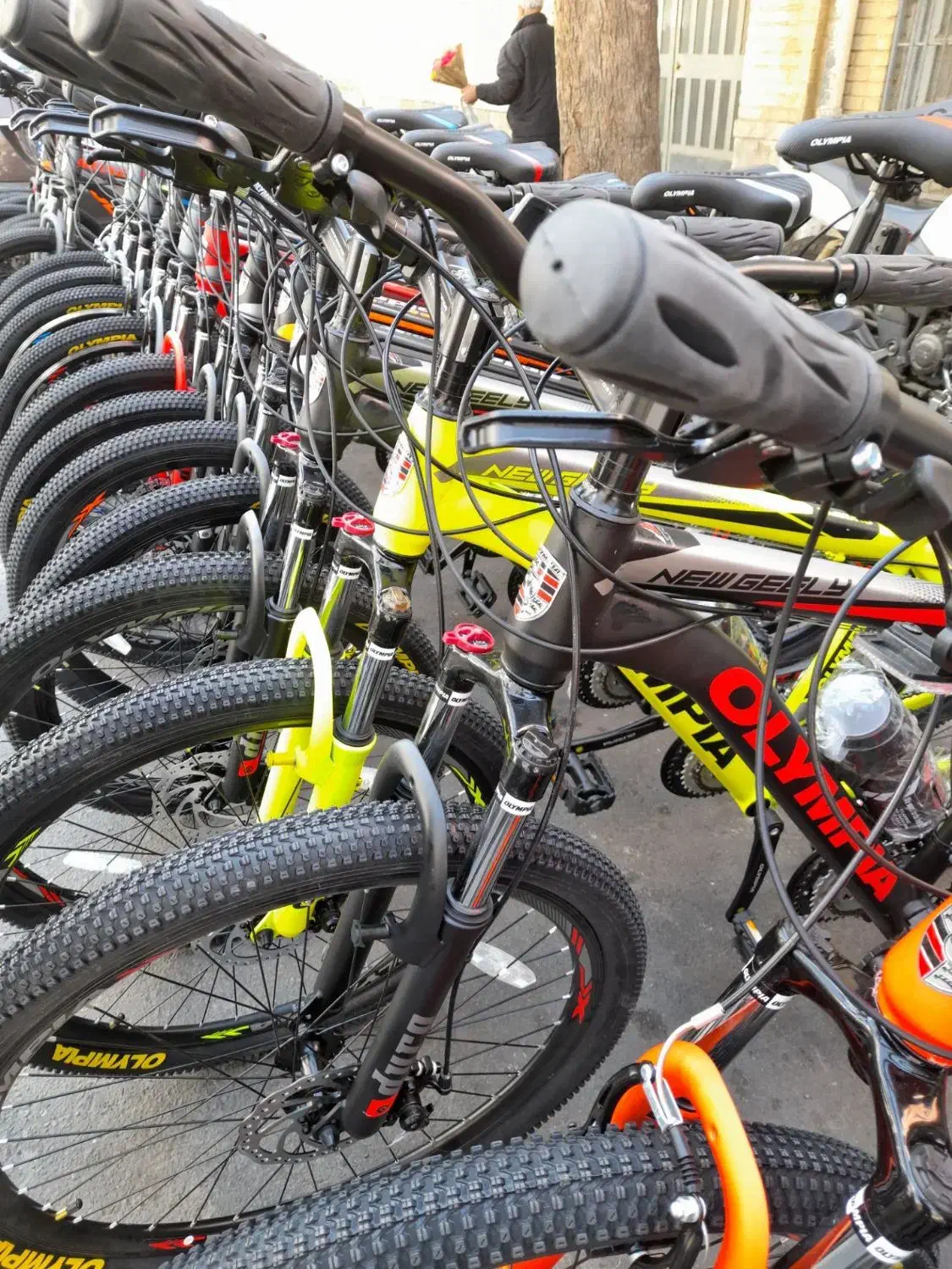 دوچرخه برای همه سنین() چـکی پنـج ماهـه*|دوچرخه، اسکیت، اسکوتر|صفادشت, |دیوار