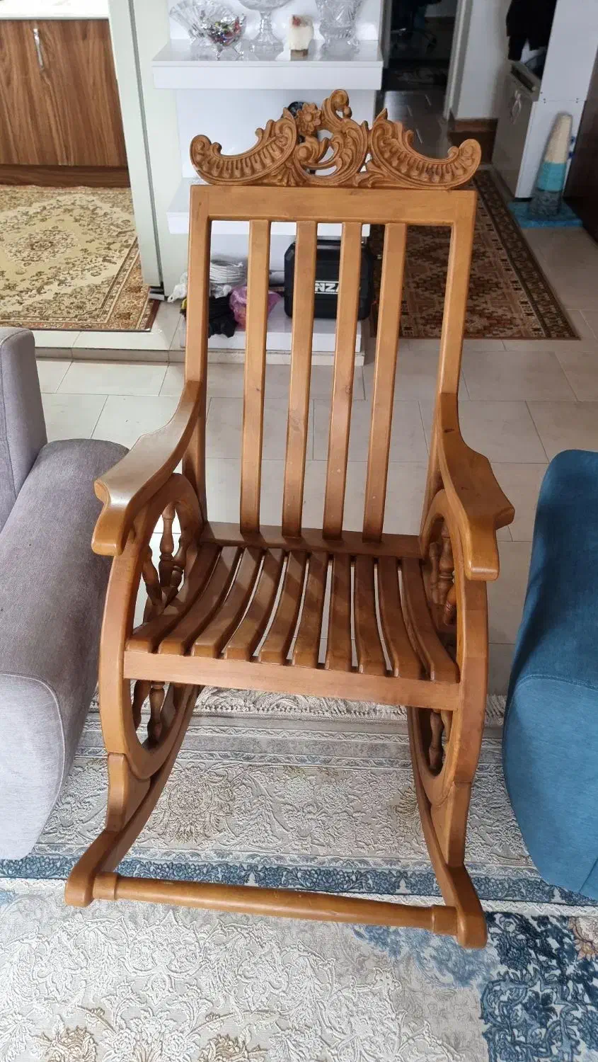 صندلی راک|صندلی و نیمکت|بندر انزلی, کارآموزی|دیوار