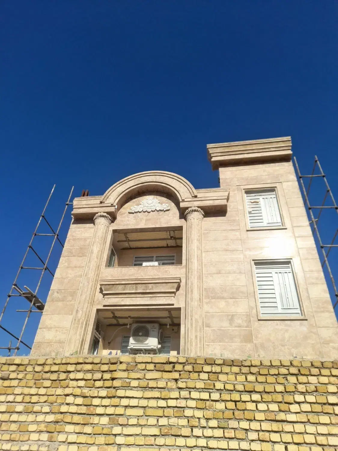 کارگر|استخدام معماری، عمران و ساختمانی|خرمآباد, |دیوار