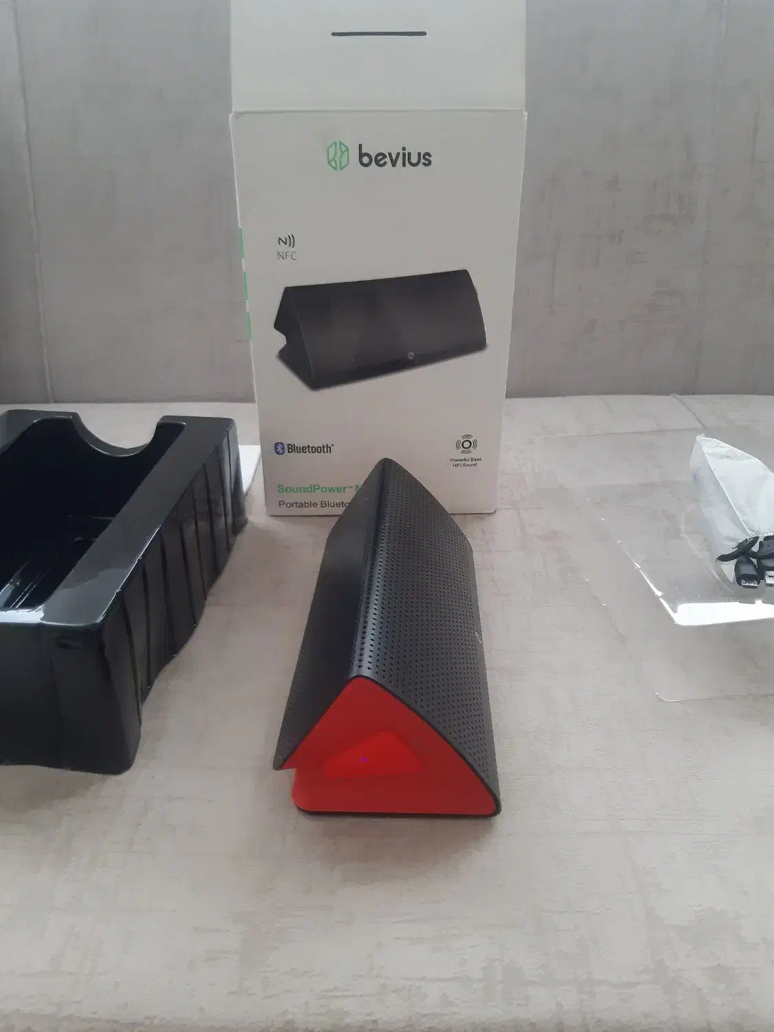 اسپیکر پورتابل اروپایی bevius|پخش‌کننده همراه|سنندج, |دیوار