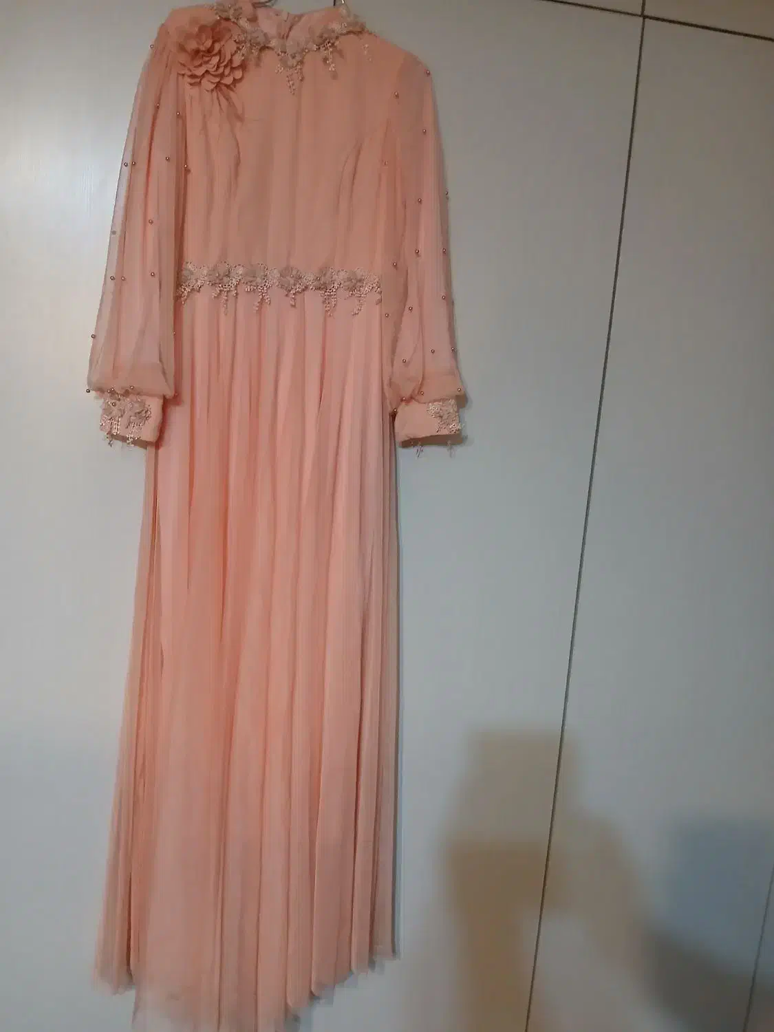 تعدادی لباس مجلسی|لباس|تهران, نیروی دریایی|دیوار