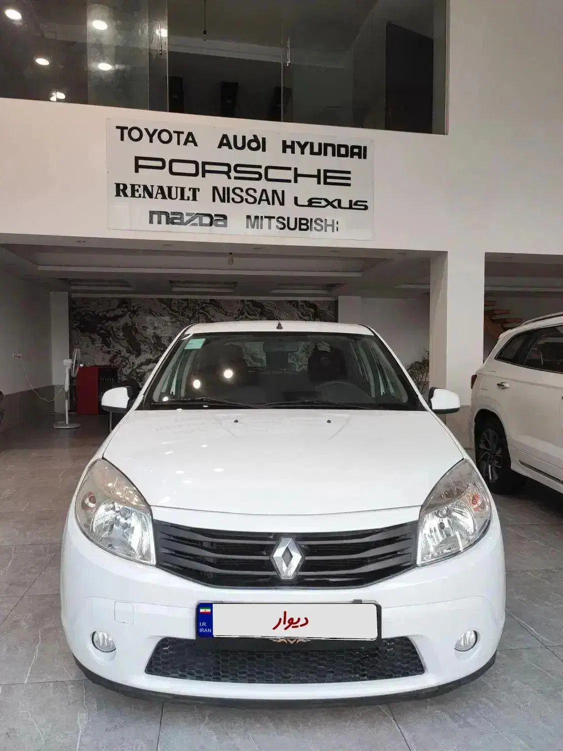 ساندرو مدل ۱۳۹۶ بدون رنگ|خودرو سواری و وانت|بابل, |دیوار