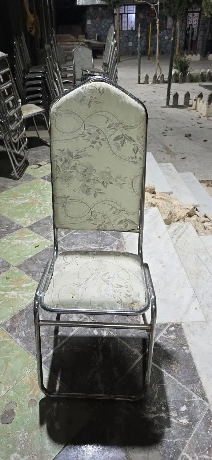 صندلی پایه فلز|صندلی و نیمکت|پاسارگاد, |دیوار