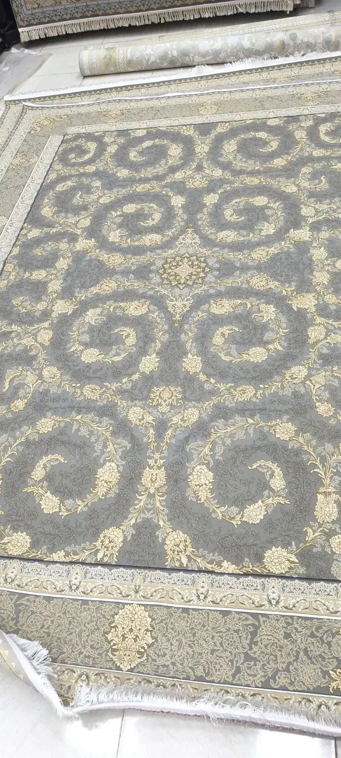 جفت ۱۲متری۱۲۰۰|فرش|نظرآباد, رسالت|دیوار