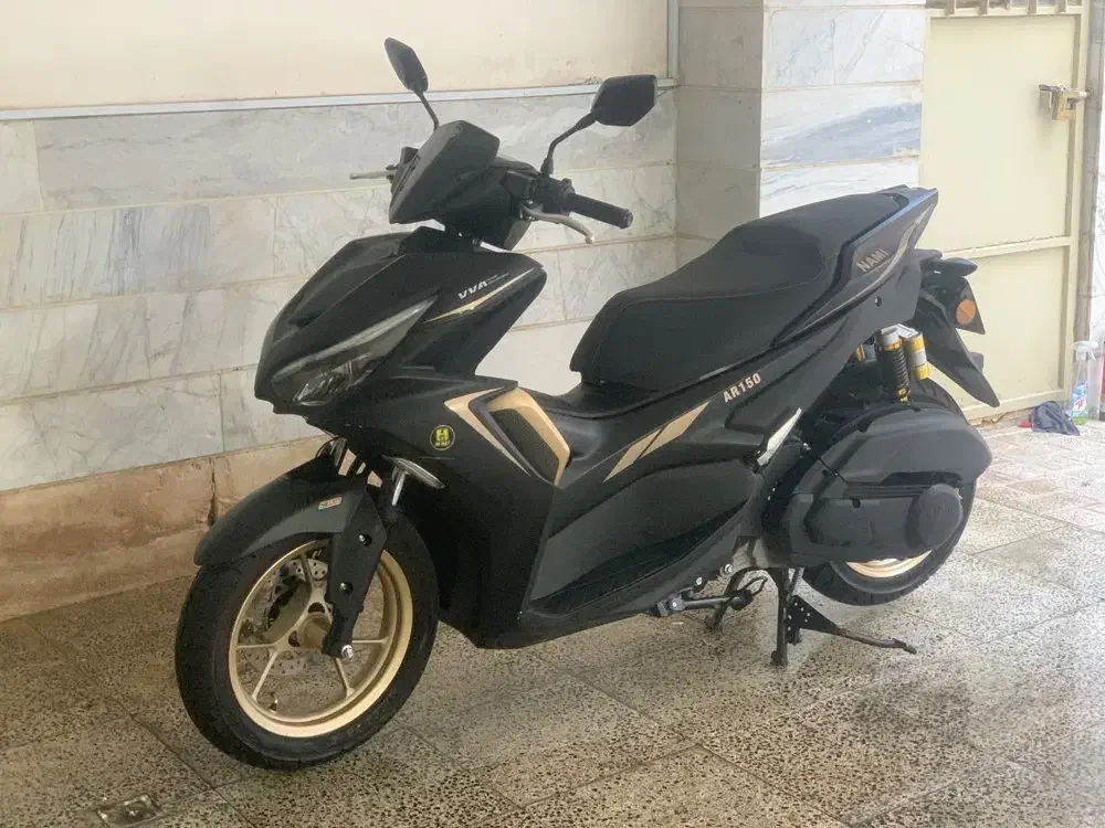 موتور|موتورسیکلت|آبیک, |دیوار