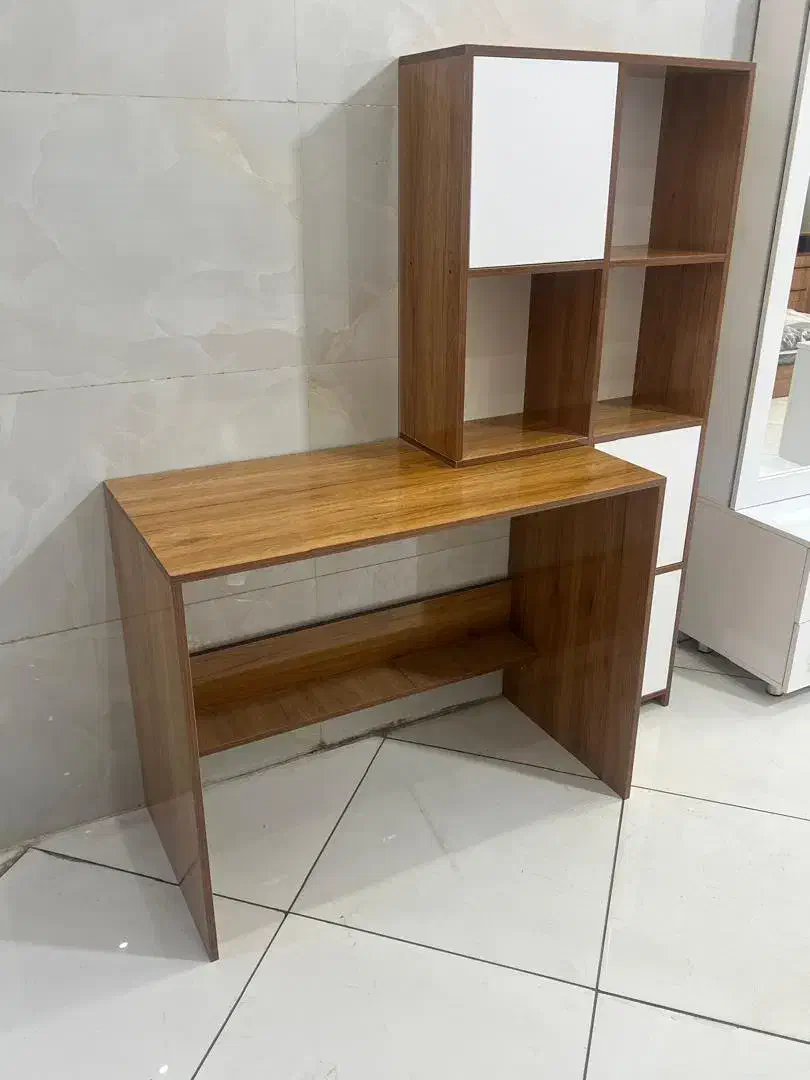 میز تحریر مدل لینا (مهدی)|میز تحریر و کامپیوتر|یزد, |دیوار