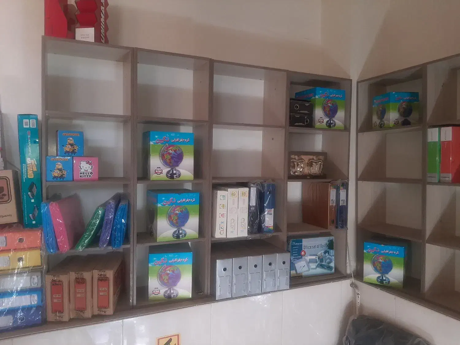 ویترین|فروشگاه و مغازه|شاهین‌شهر, عطار|دیوار