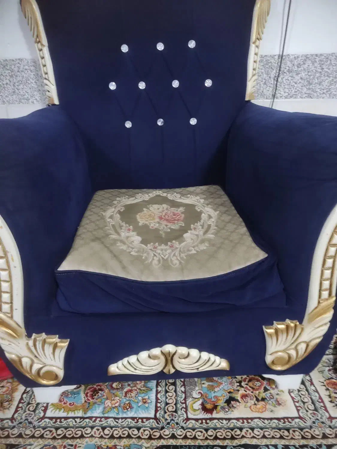 مبل سلطنتی چوب درجه یک مناسب برای تعمیر|مبلمان خانگی و میز عسلی|مشهد, طبرسی شمالی|دیوار