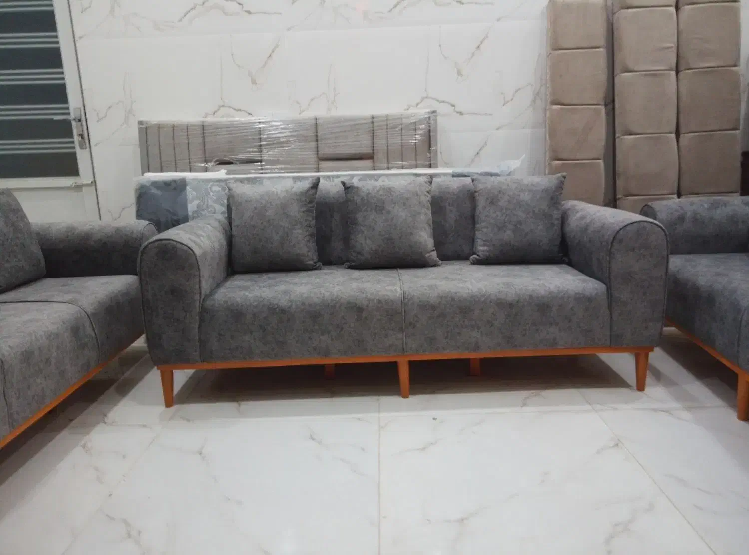 حراج کاناپه 3 نفره و 2 نفره و 1 نفره مبل مینیمال|مبلمان خانگی و میز عسلی|لار, |دیوار