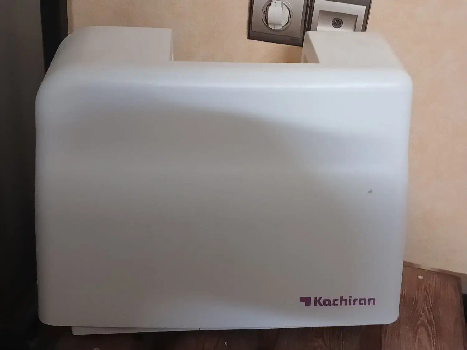 کاچیران|چرخ خیاطی و ریسندگی|مشهد, چهارچشمه|دیوار