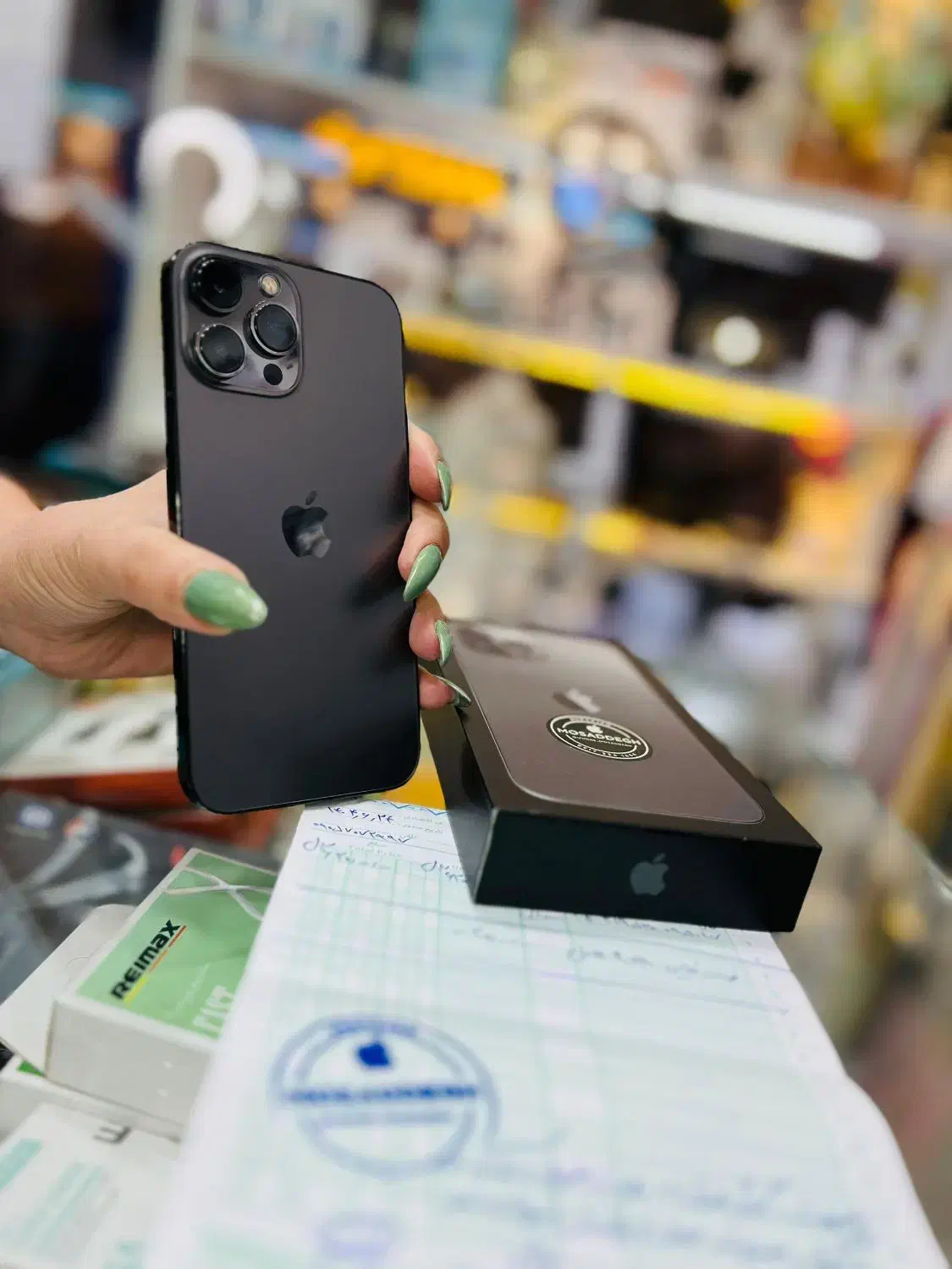 ۱۳ پرومکس تک سیم آکبند نو|موبایل|برازجان, |دیوار