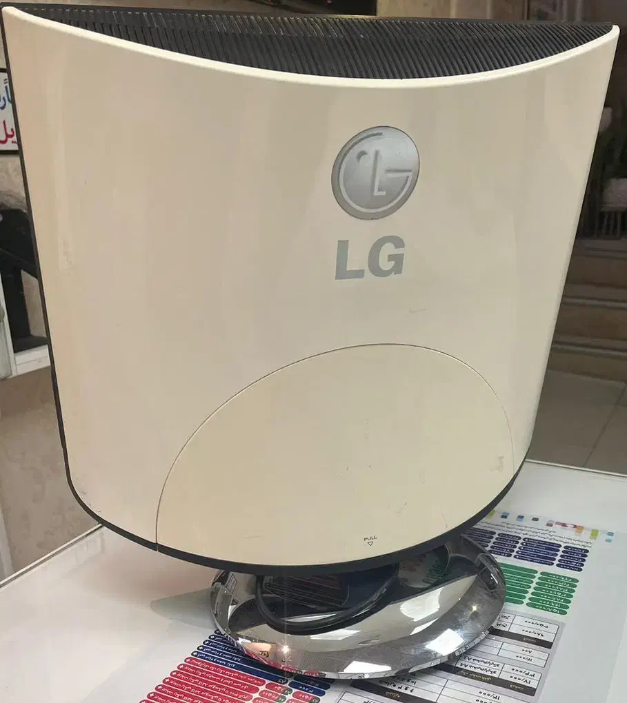 مانیتورال سی دی ال جی|قطعات و لوازم جانبی رایانه|یزد, |دیوار