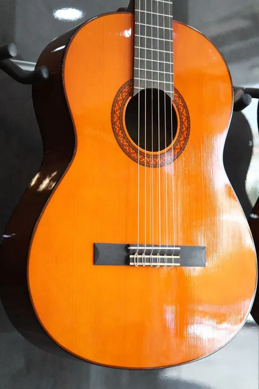 YAMAHA C70|گیتار، بیس، امپلیفایر|شیراز, ابیوردی|دیوار