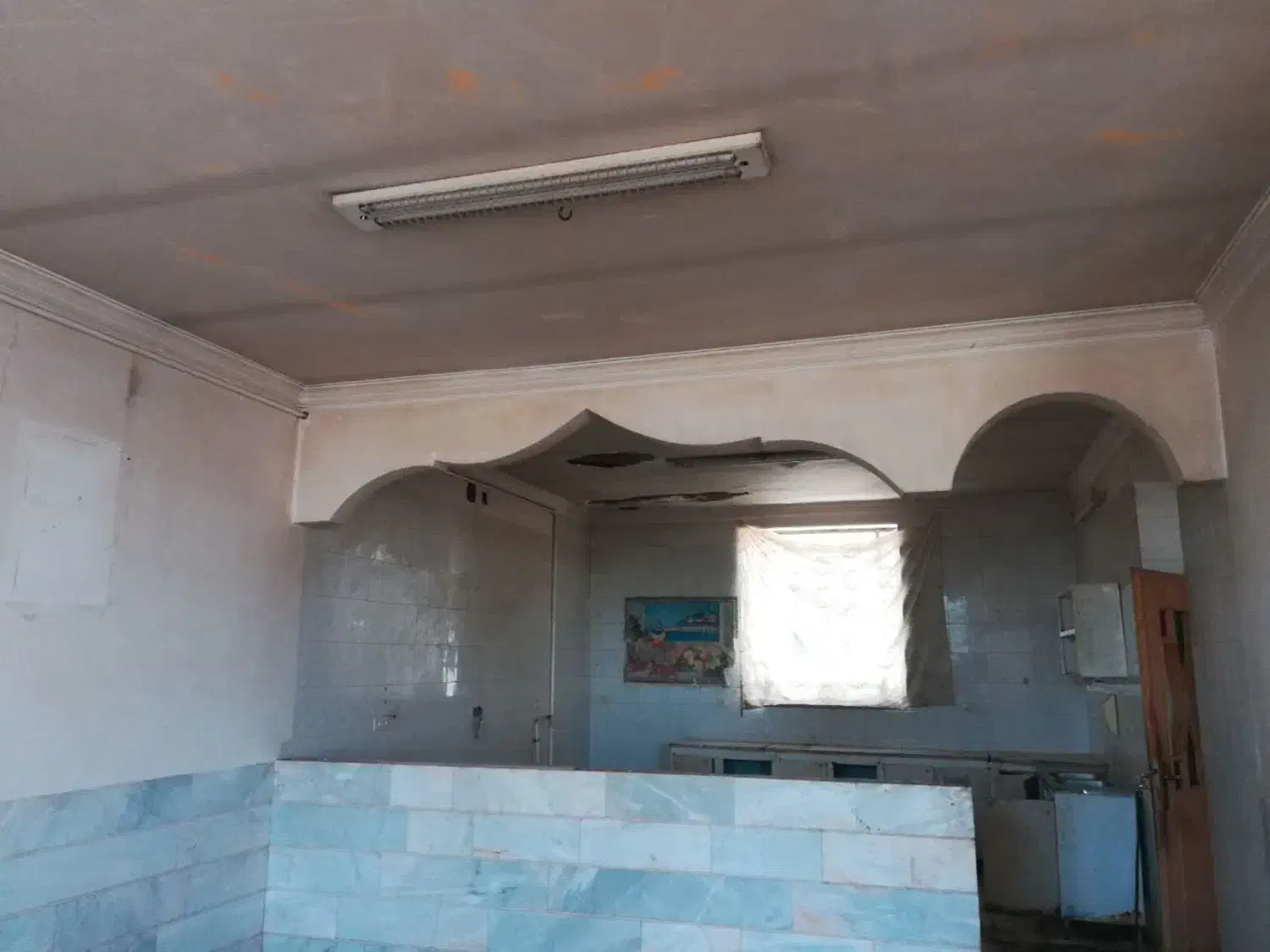 فروش منزل مسکونی خیابان شهدا بعلت مهاجرت|فروش خانه و ویلا|انار, |دیوار