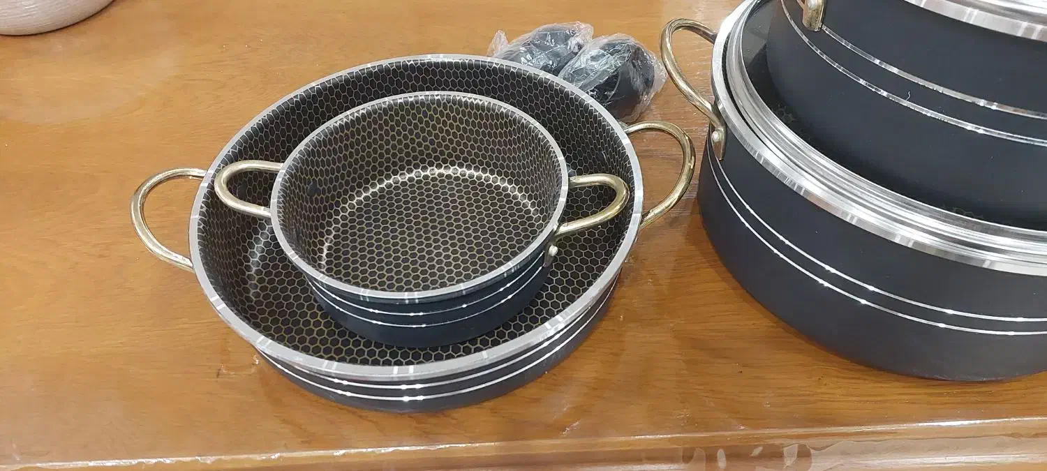 سرویس ۱۴ تکه قابلمه ماهیتابه تفلون نسوز نو نو|ظروف پختوپز|شیراز, مسلم|دیوار