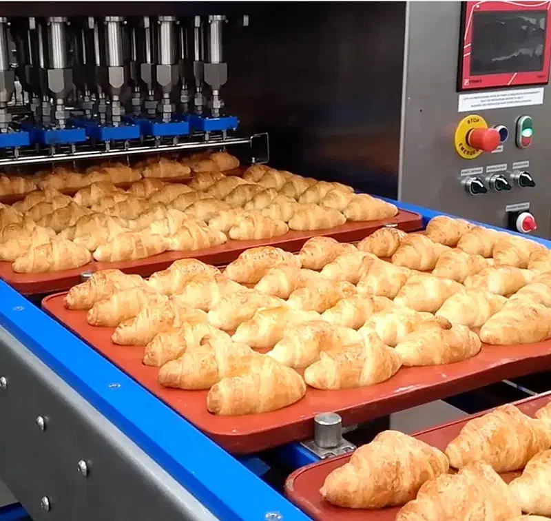 خط تولید کلوچه و شیرینی پزی|استخدام اداری و مدیریت|ساوه, |دیوار