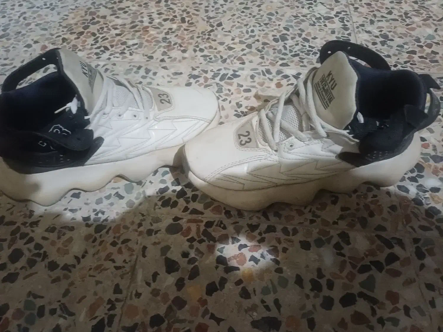 جردن 23|کیف، کفش، کمربند|خرم‌آباد, |دیوار