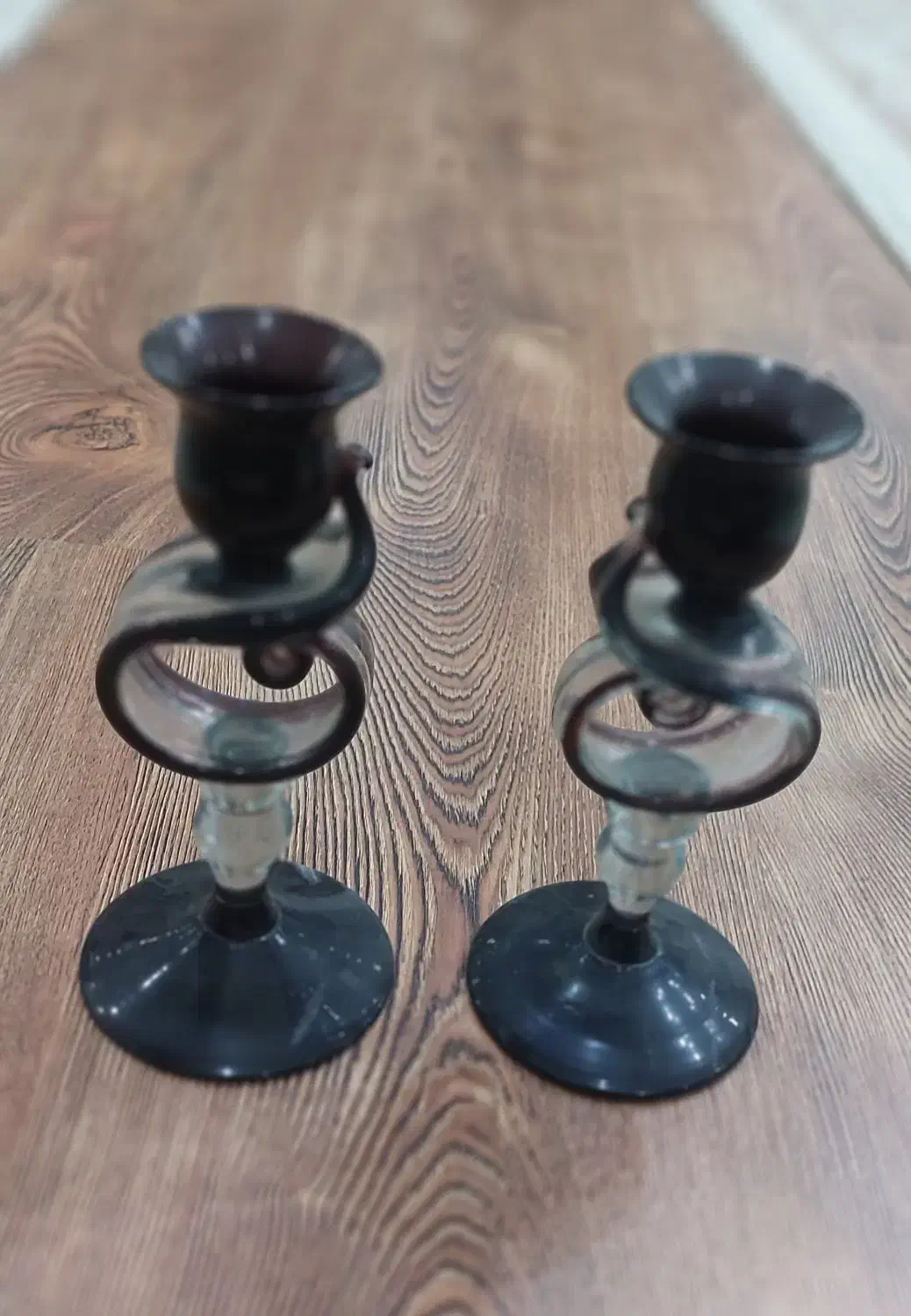 شمعدون|کلکسیون اشیاء عتیقه|لنگرود, |دیوار