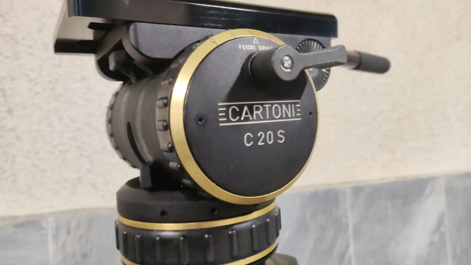 سه پایه حرفه ای Cartoni C20S|دوربین عکاسی و فیلمبرداری|تهران, شهرک آتی شهر|دیوار
