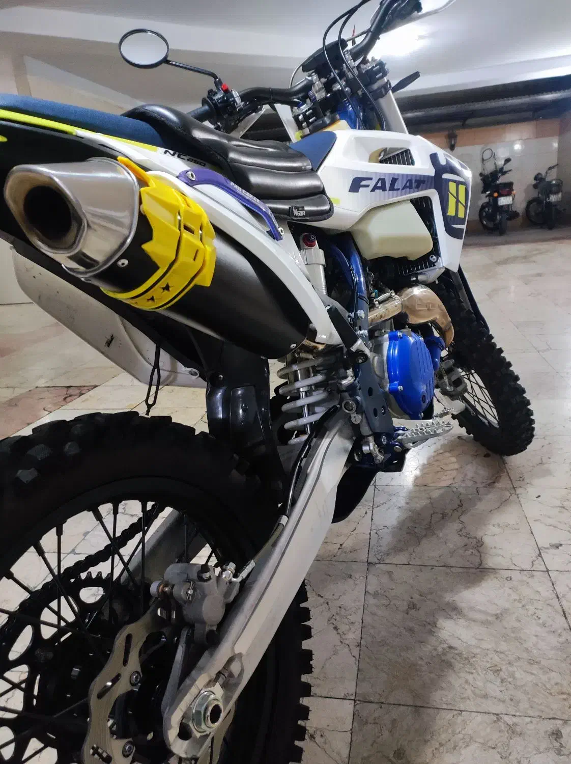 فلات ۲۵۰ طرح هاسکی|موتورسیکلت|تهران, سلسبیل جنوبی|دیوار