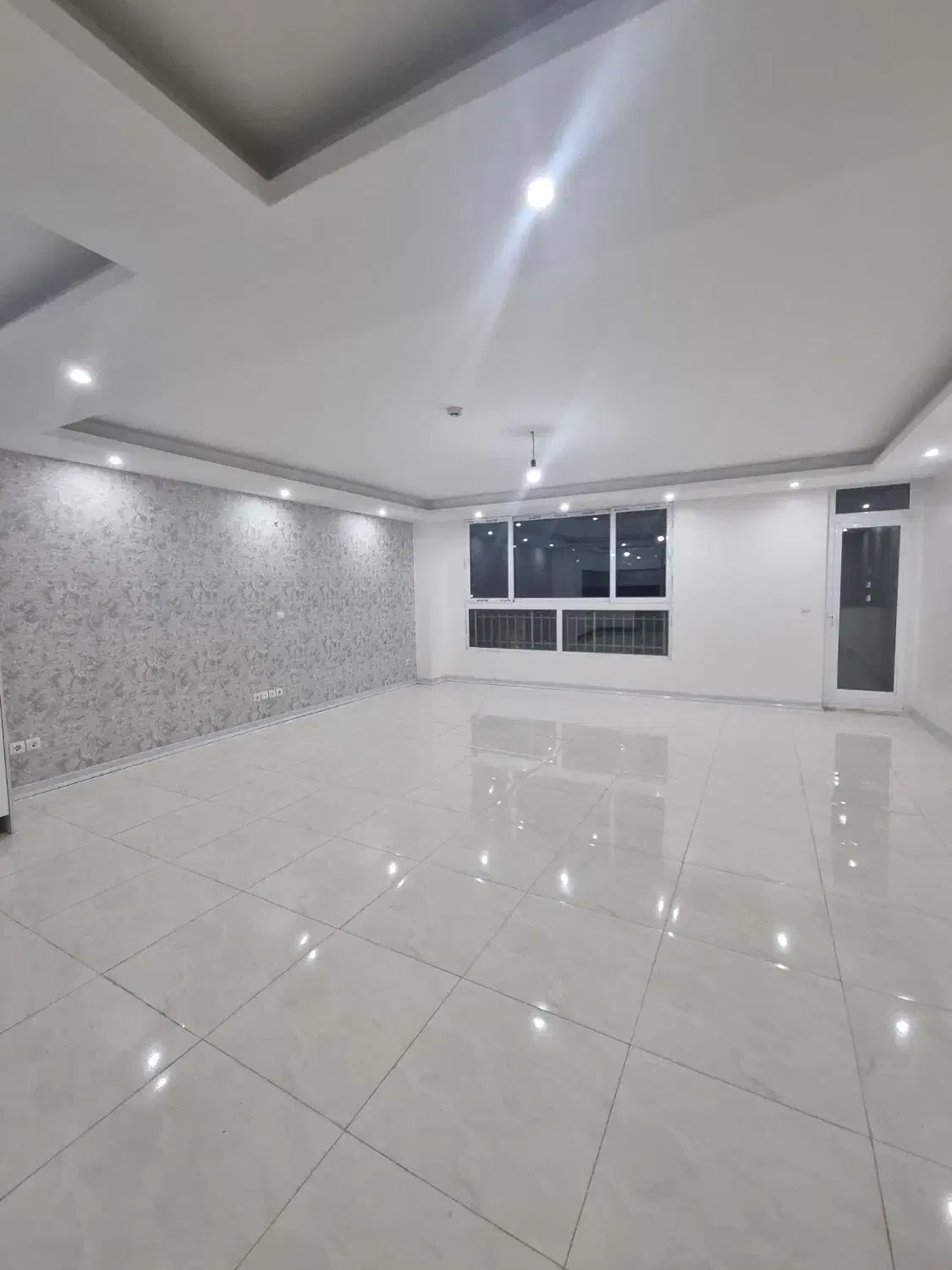 فروش آپارتمان ۹۷ متری شاهین شهر اقبال لاهوری|فروش آپارتمان|شاهین‌شهر, اقبال لاهوری|دیوار