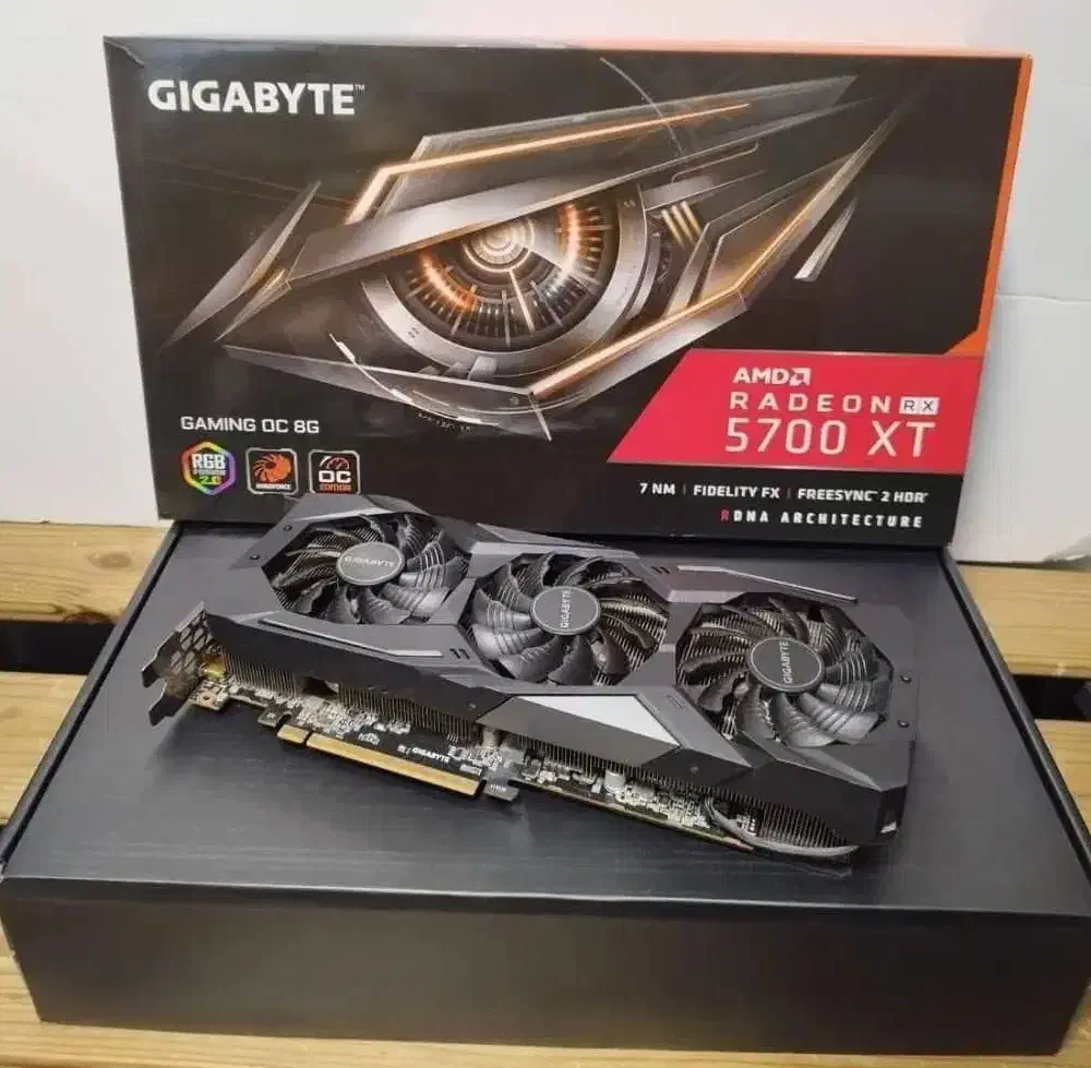 کارت گرافیک RX 5700XT و RX 580 پلمپ|قطعات و لوازم جانبی رایانه|قم, صفائیه|دیوار