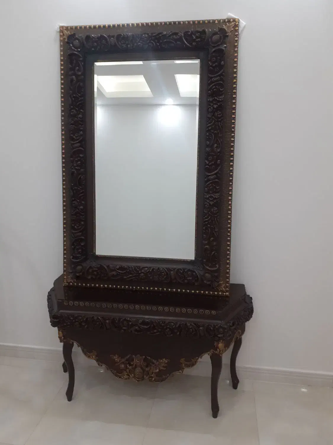 آینه و میز|میز و صندلی غذاخوری|کرمانشاه, |دیوار