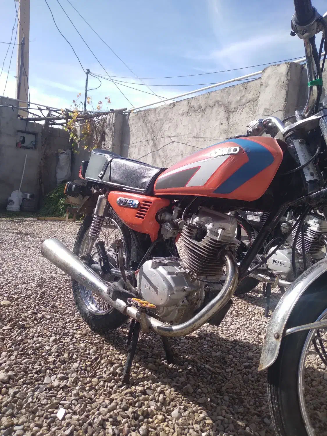 موتور|موتورسیکلت|شوشتر, |دیوار