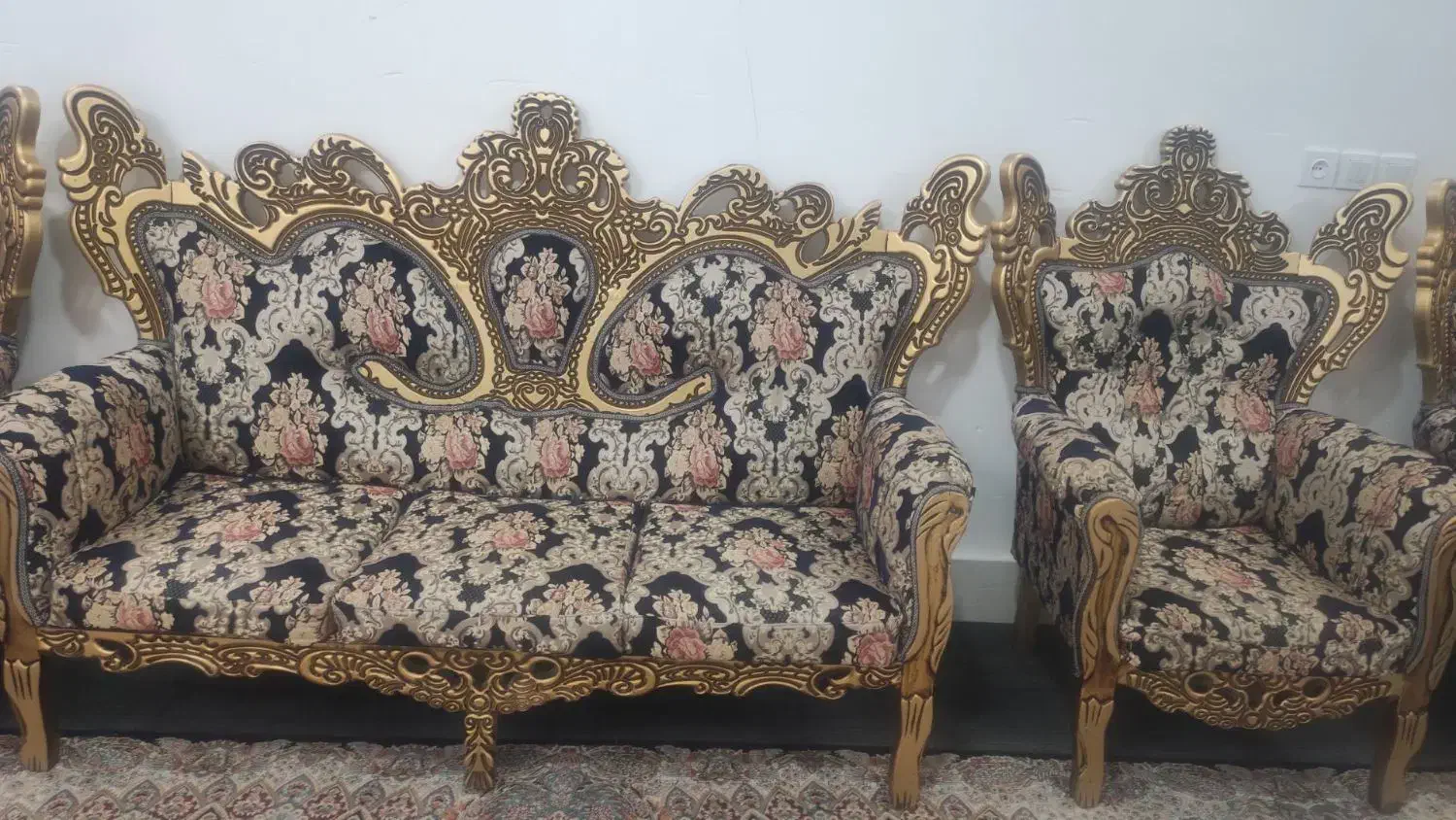 مبل و عسلی|مبلمان خانگی و میز عسلی|قم, شاه ابراهیم|دیوار