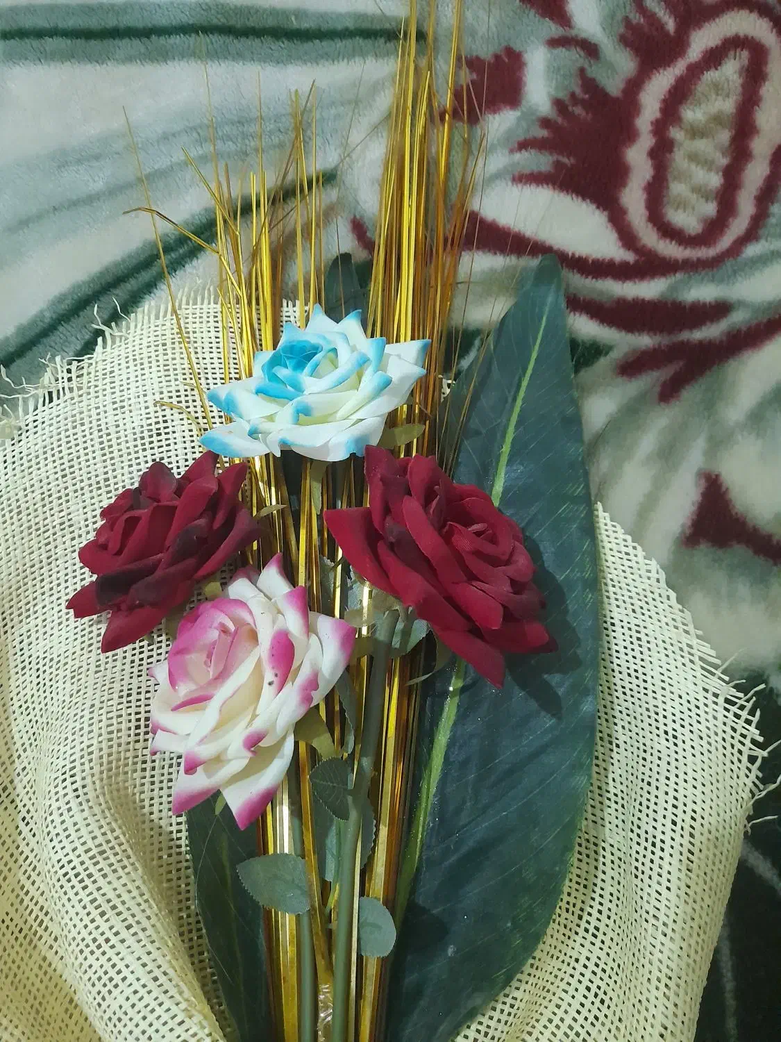 گل مصنوعی زیبا|گل مصنوعی|خمینیشهر, |دیوار