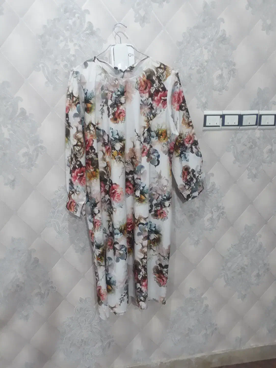 لباس زنانه|لباس|اردبیل, |دیوار